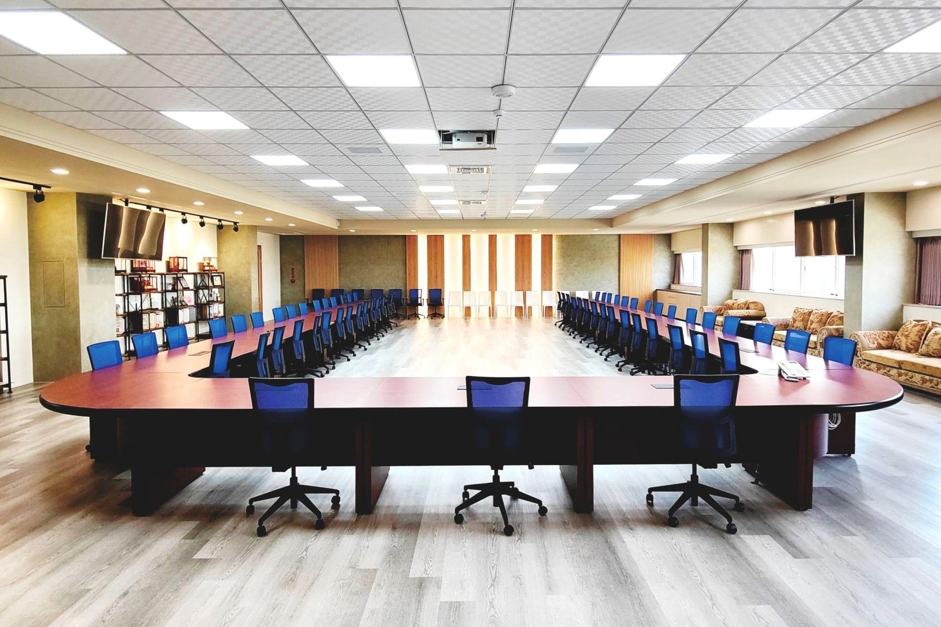 Esposizione prodotti Earth-Chain