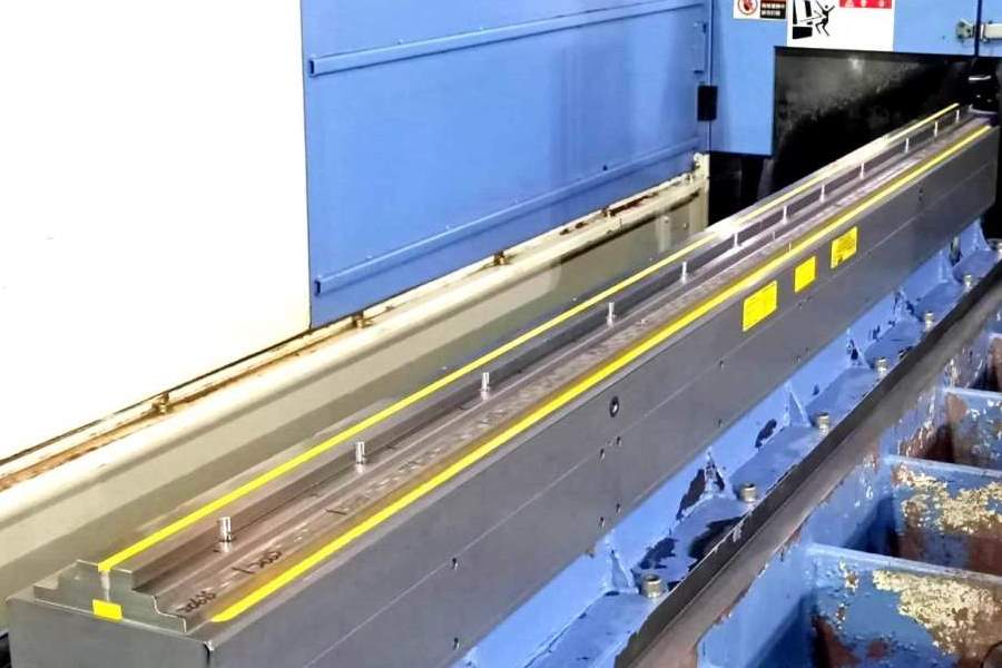 Applicazione per la lavorazione di guide lineari 7