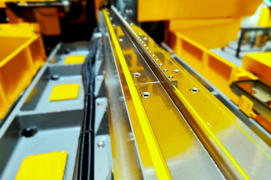 Applicazione per la lavorazione di guide lineari 8